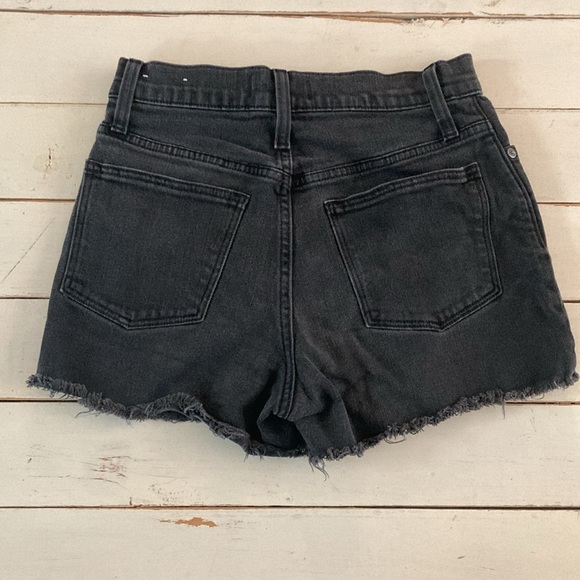 Madewell Black/Gray Cut Off Shorts, Size 24 - Picture 4 of 7